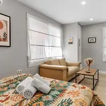 Casa Caramel Апартаменти *